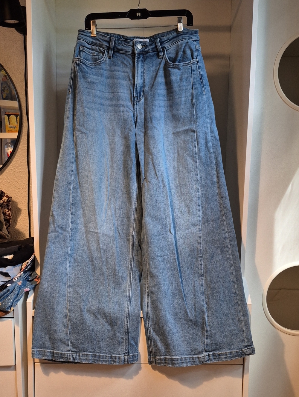 Vervet Extra Wide Leg High-Rise Women's Jeans in Light Blue